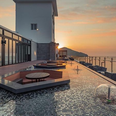 Stubborn Hotel Geoje Exterior foto